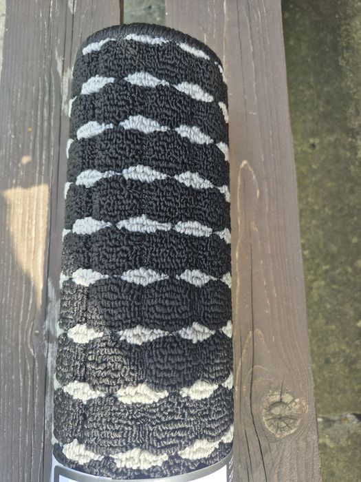 Chodnik strukturalny Smukee Loop dywanik 67x130cm modny wzór piekny