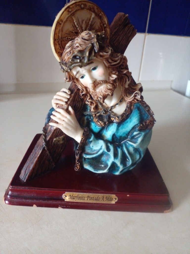 Jesus Cristo em MARFINITE pintado á mão