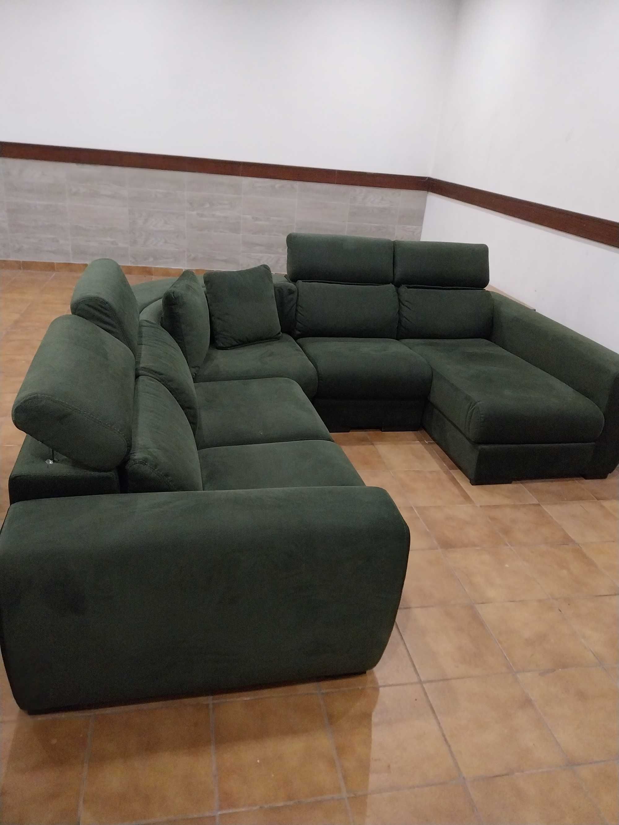 Sofá modular com Chaise Longue