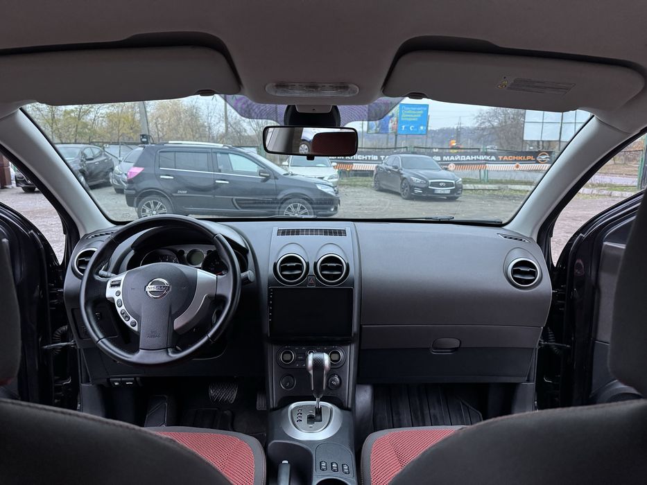 Продам офіційний Nissan Qashqai