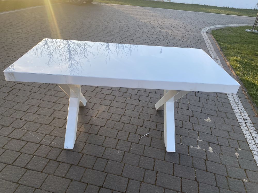 Stół z Białego Szkła!!! NOWY!!!
