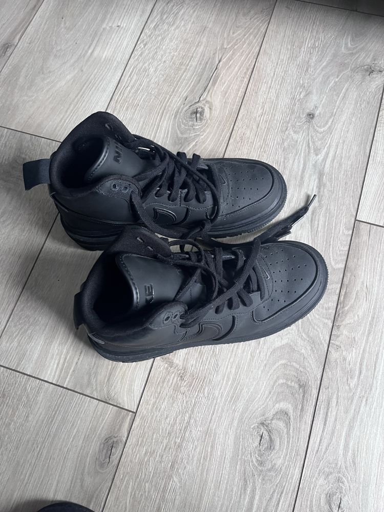 Ботинки nike идеальное состояние
