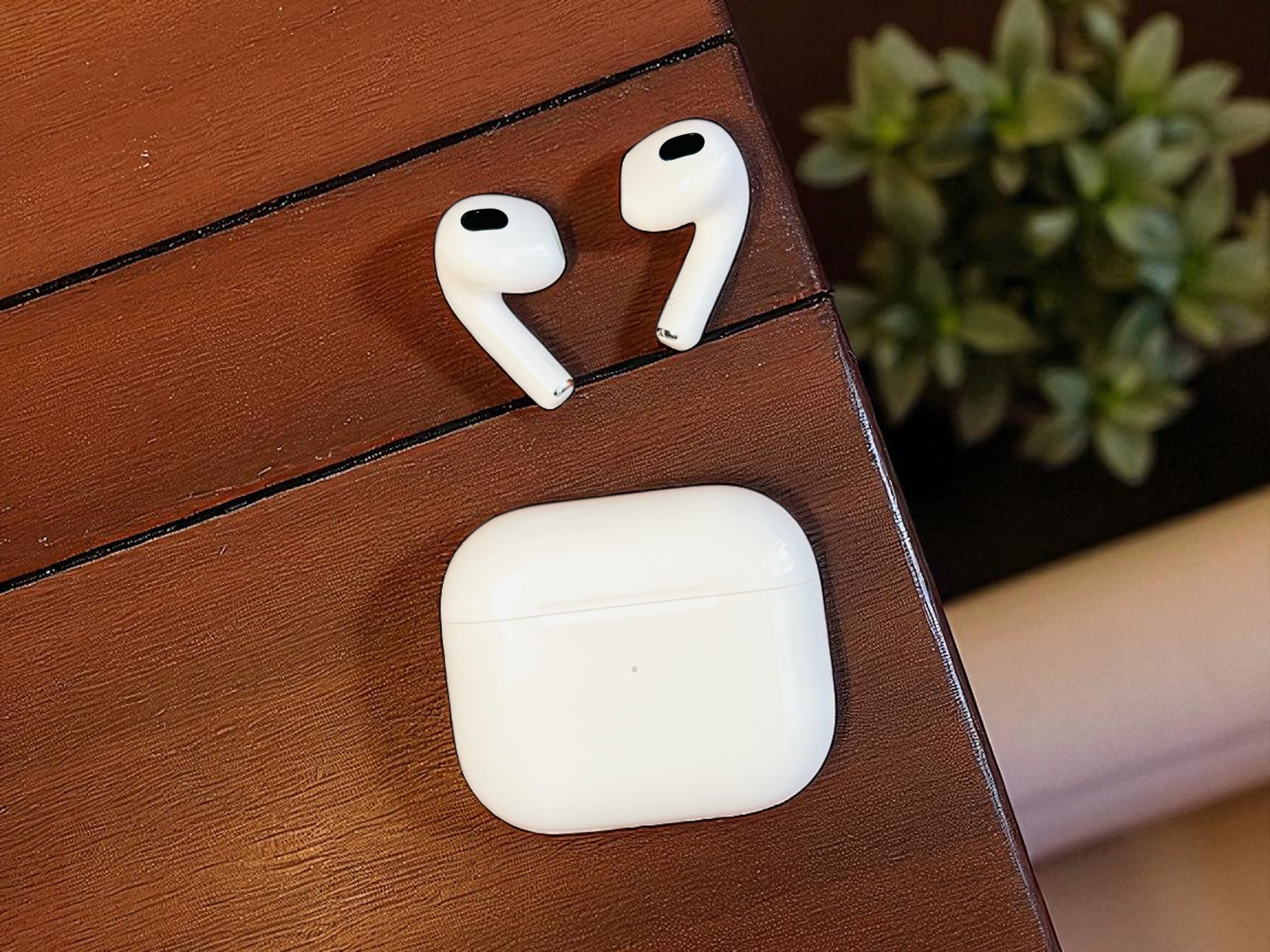 Nowe AirPods 3 generacji do iPhone • Słuchawki Bluetooth AirPods 2025