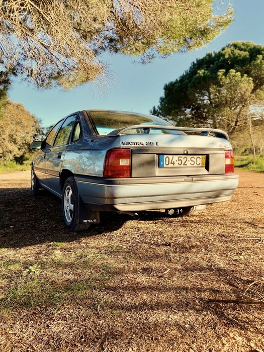 Opel Vectra A 2.0i C20NE