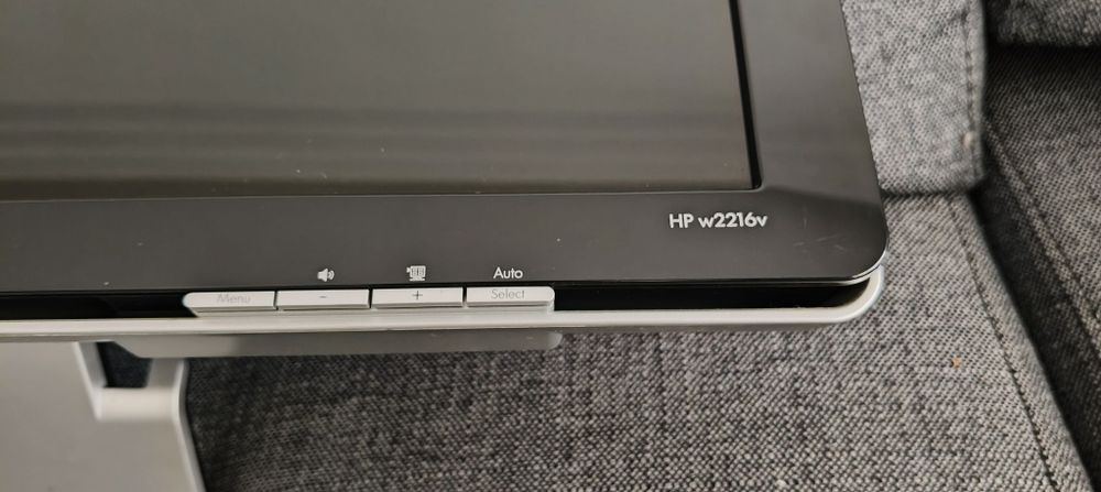 Monitor HP w2216v LCD