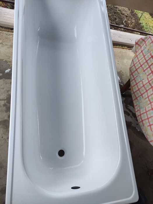 Ванна металева.170/70 см. Нова.