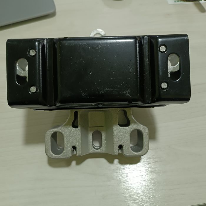 325464 Подушка двигуна Ауді А3, Шкода Тур, Гольф 4