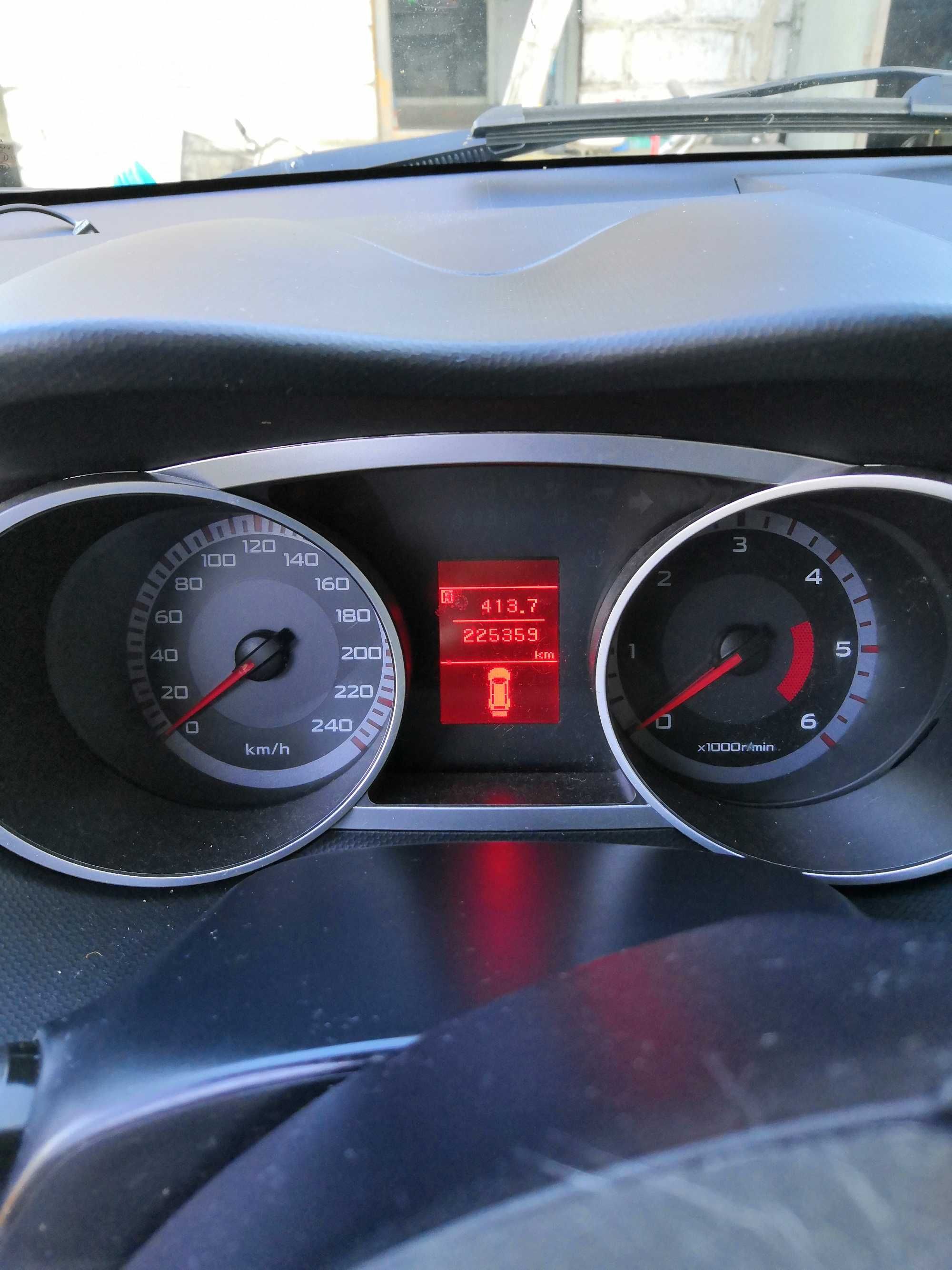 Citroena C Crosser 2.2