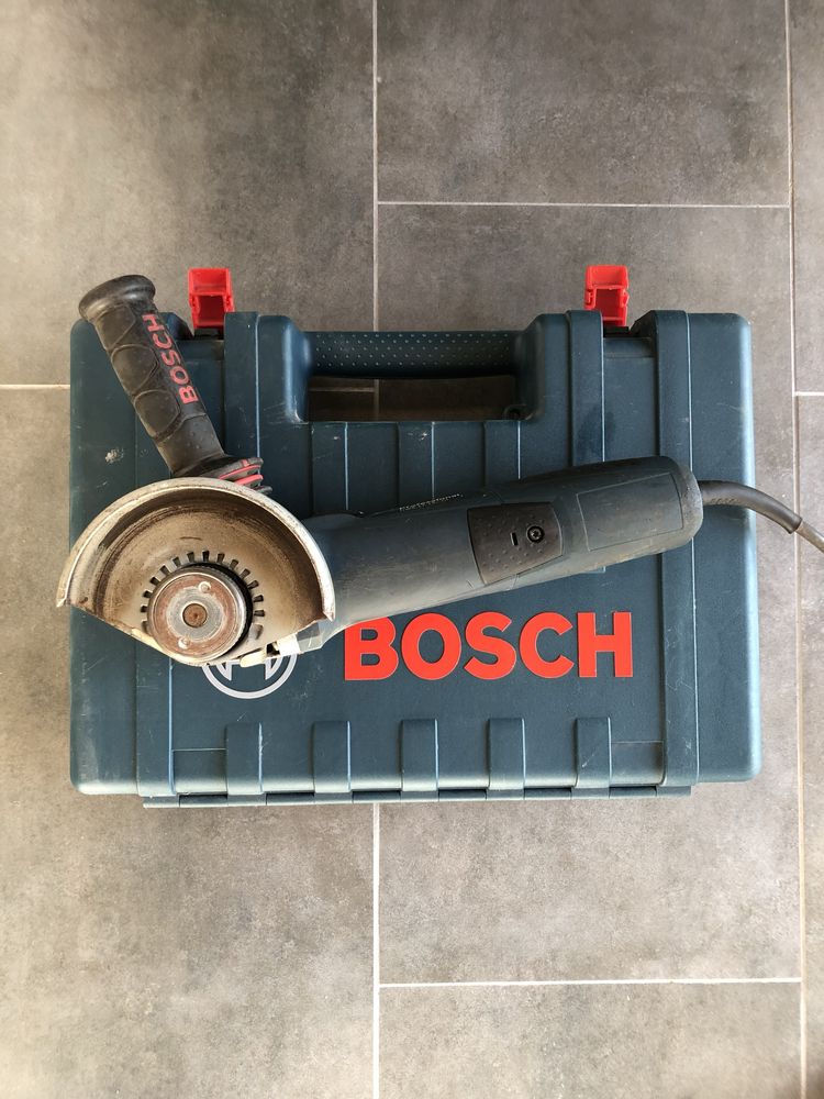 Rebarbadora Bosch GWS 17-150 CI