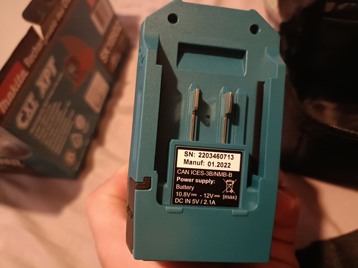 Laser krzyżowy Makita nowy
