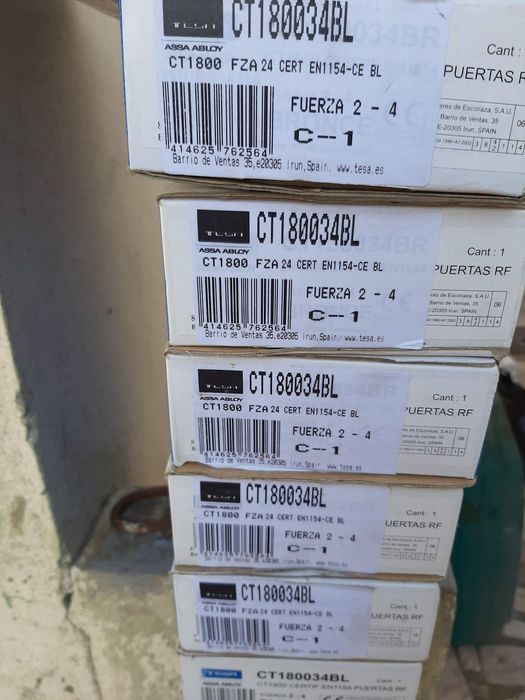 Molas de porta marca tesa