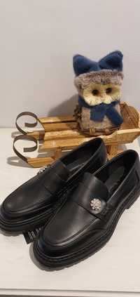 Nowe buty only rozmiar 41 oksfordy mokasyny czarne modne vintage