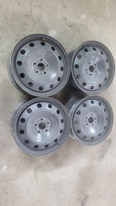 Felgi stalowe 17" 5x108 7J et50 renault Espace Velsatis