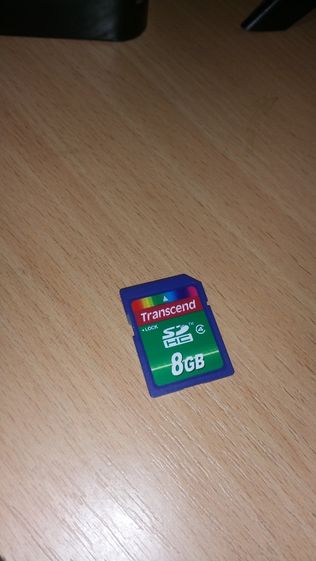CDHC tracend 8gb