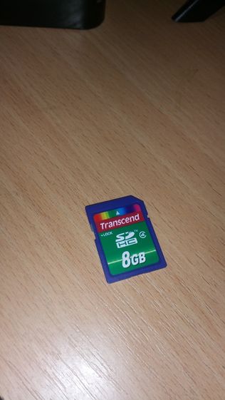 CDHC tracend 8gb