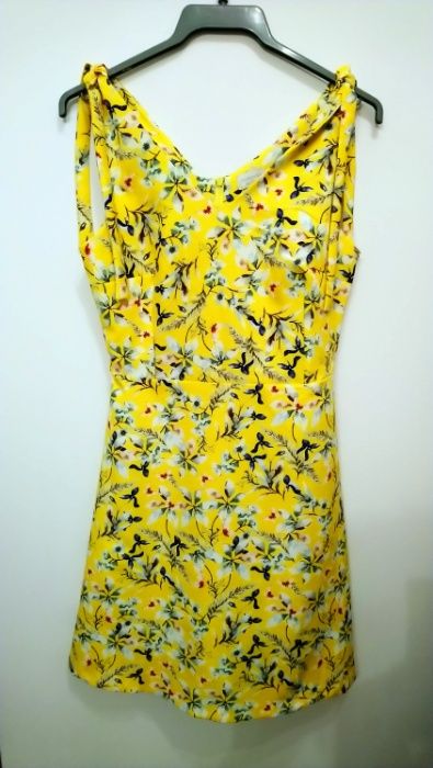 Sukienka Reserved r.38