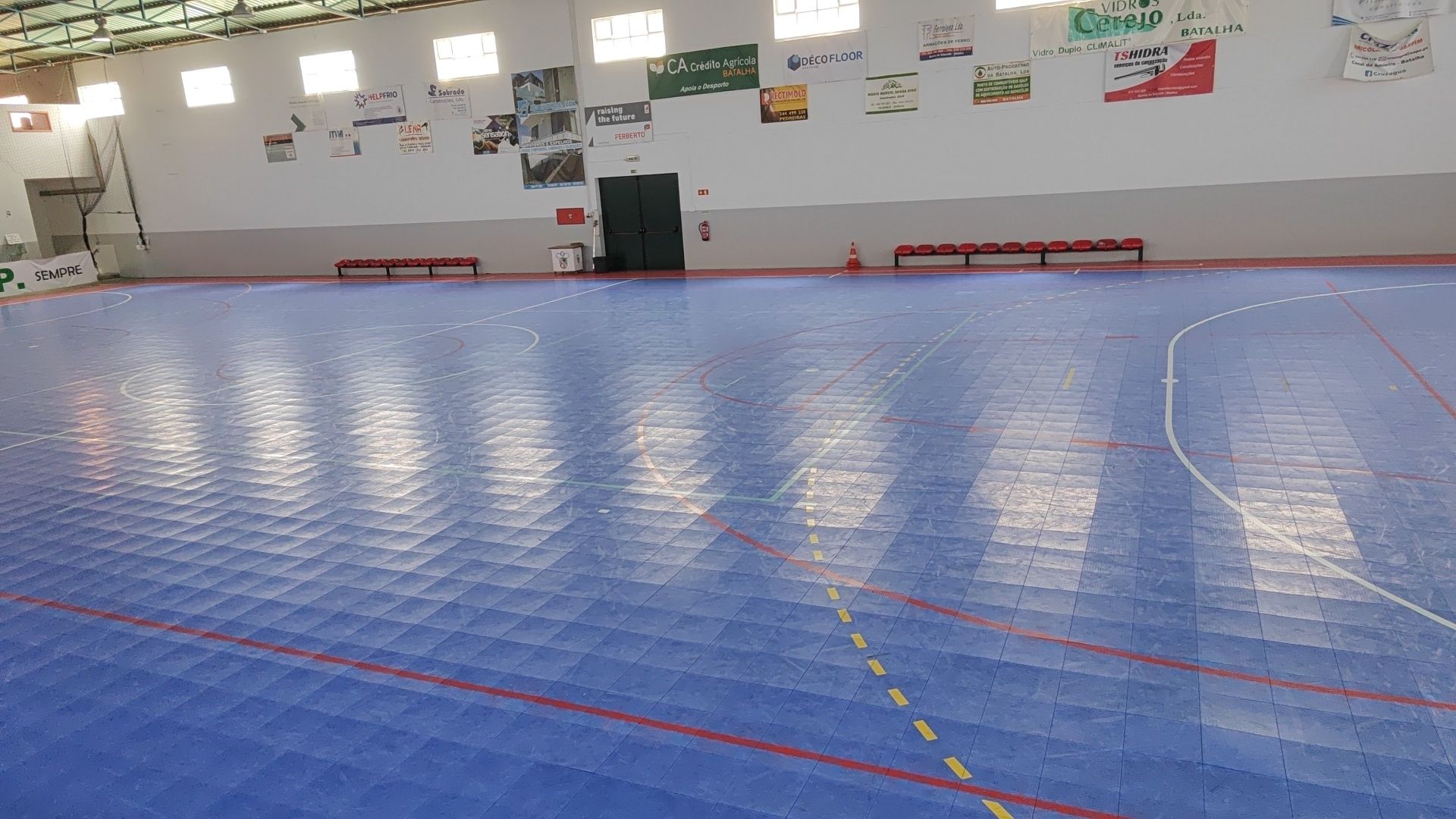 Piso desportivo modular