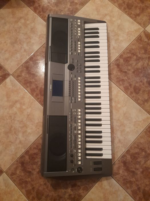 Yamaha Psr s 670 +futerał