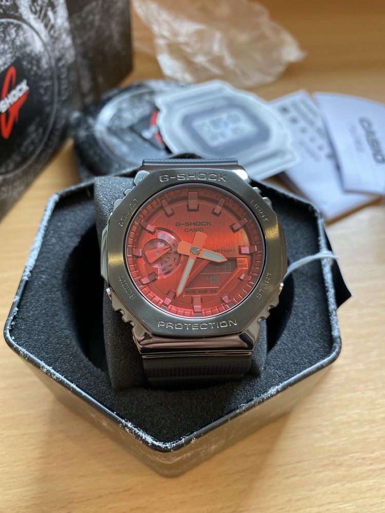 Casio G-Shock GM-2100B-4AER Original! Нові!