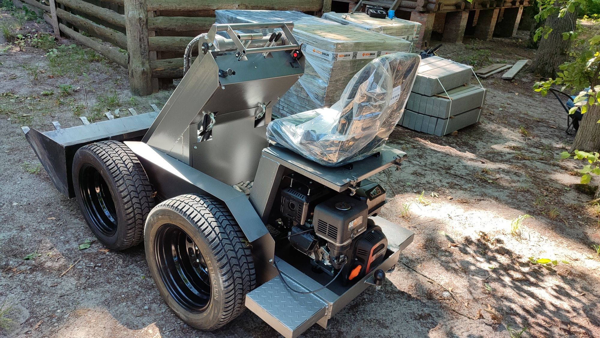Мінінавантажувач Toytraktor. мінітрактор минипогрузчи