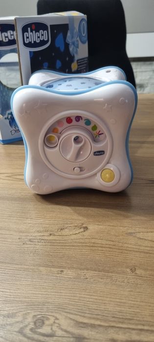 Chicco rainbow cube projektor