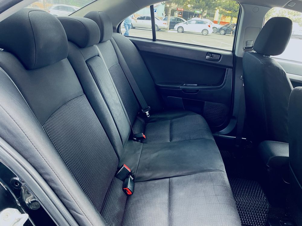 Mitsubishi Lancer 10