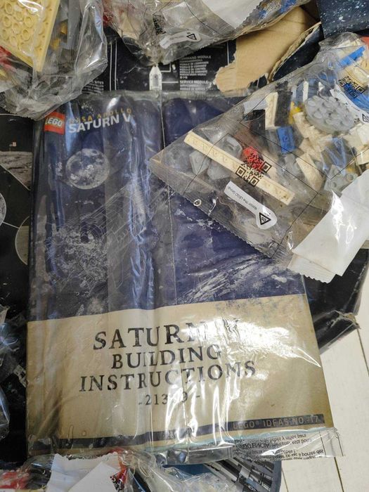 Лего Lego 21309 Ideas NASA Apollo Saturn V