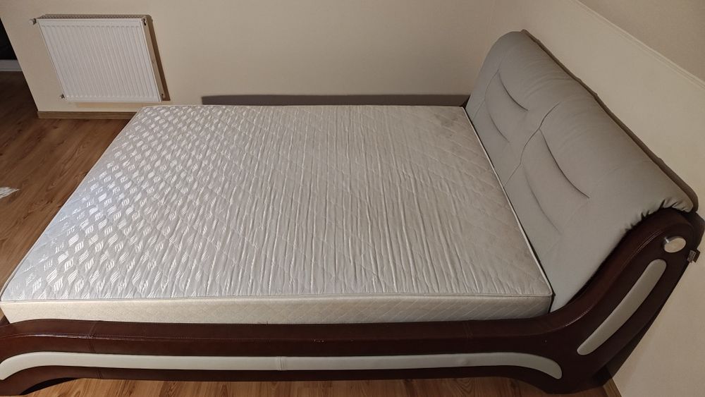 Łóżko 200x160 stylowe