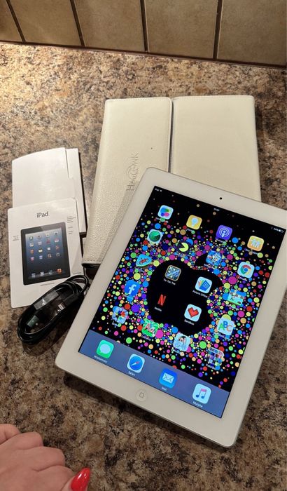 Tablet iPad Apple Retina - super stan