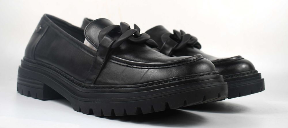 Używane mokasyny XTI roz. 41