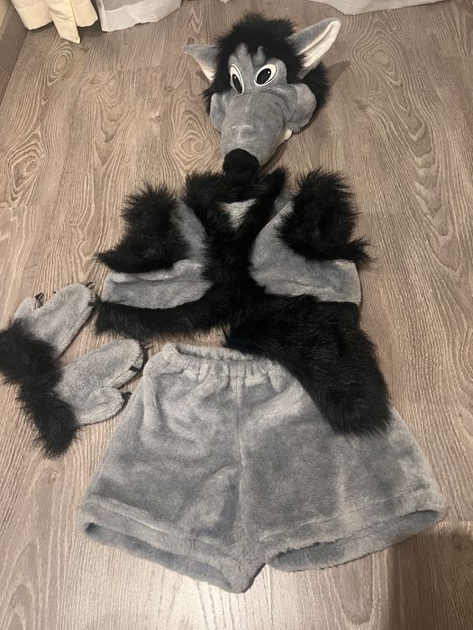 Костюм вовка  122-128 прокат /продаж