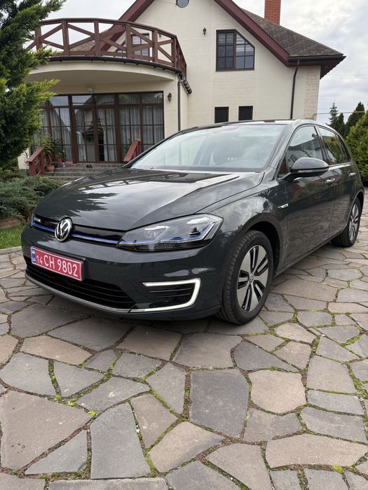 Volkswagen e-golf 2020 рік