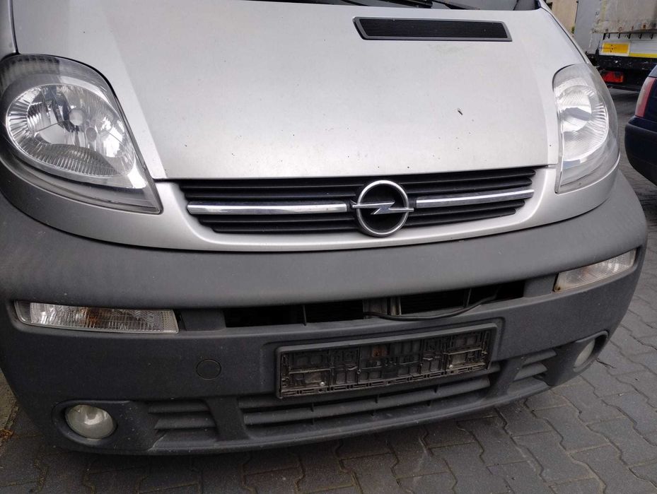atrapa gril przedni Opel Vivaro A I 01- Europa, części