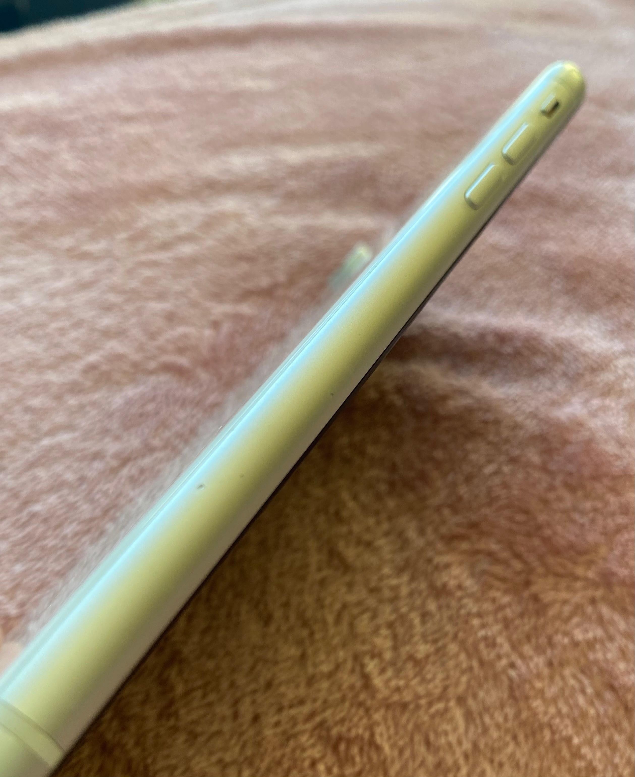 iPhone XR 64gb branco