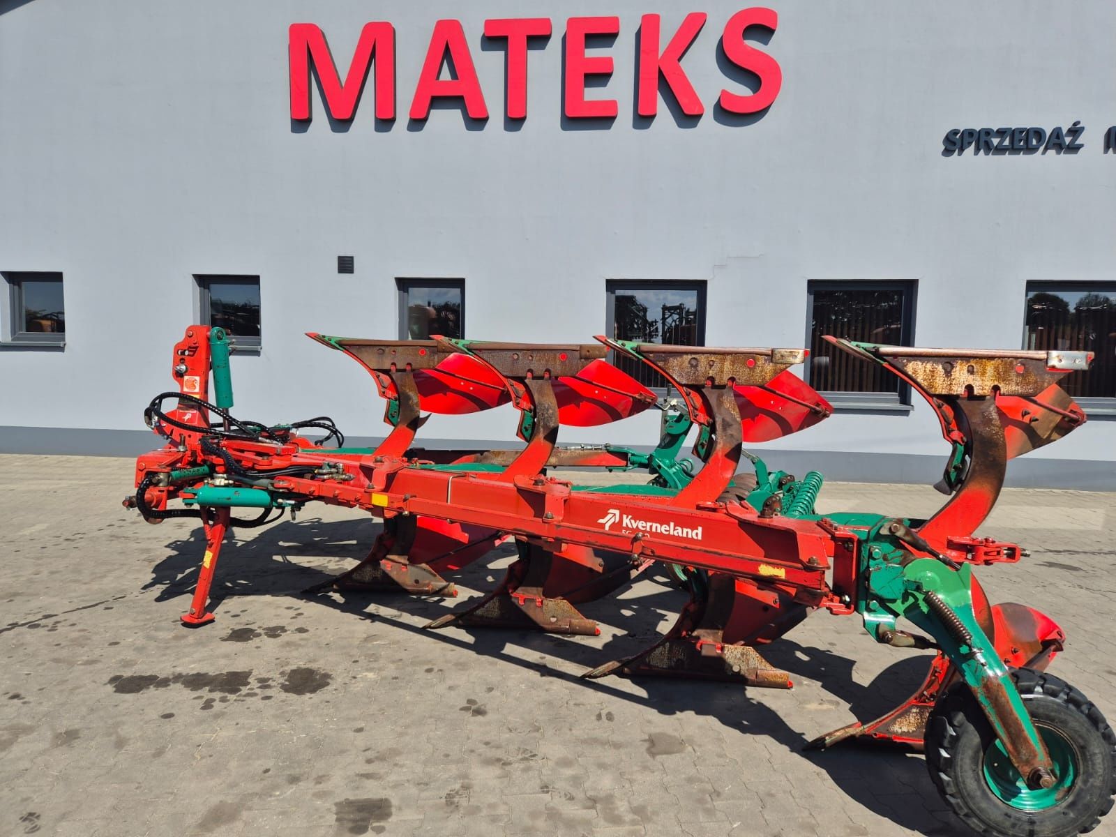 Pług Kverneland EG 100-200 Vario 4-skibowy obrotowy NON-STOP Packomat