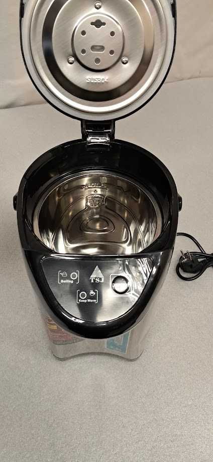 Warnik dystrybutor na gorącą wodę , 5.8 Litra 750 W