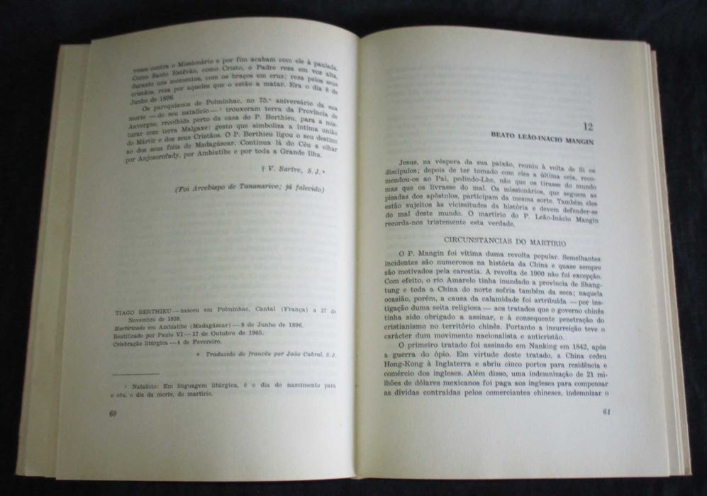 Livro Santos e Beatos da Companhia de Jesus