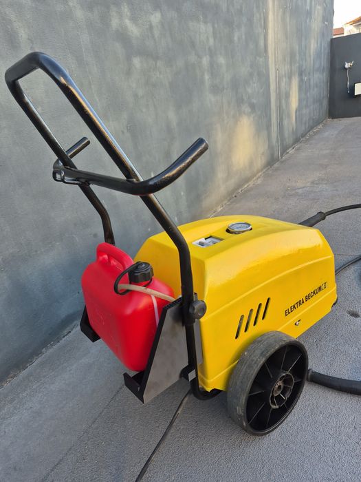 Máquina Industrial para Lavar com Alta Pressão 200bar