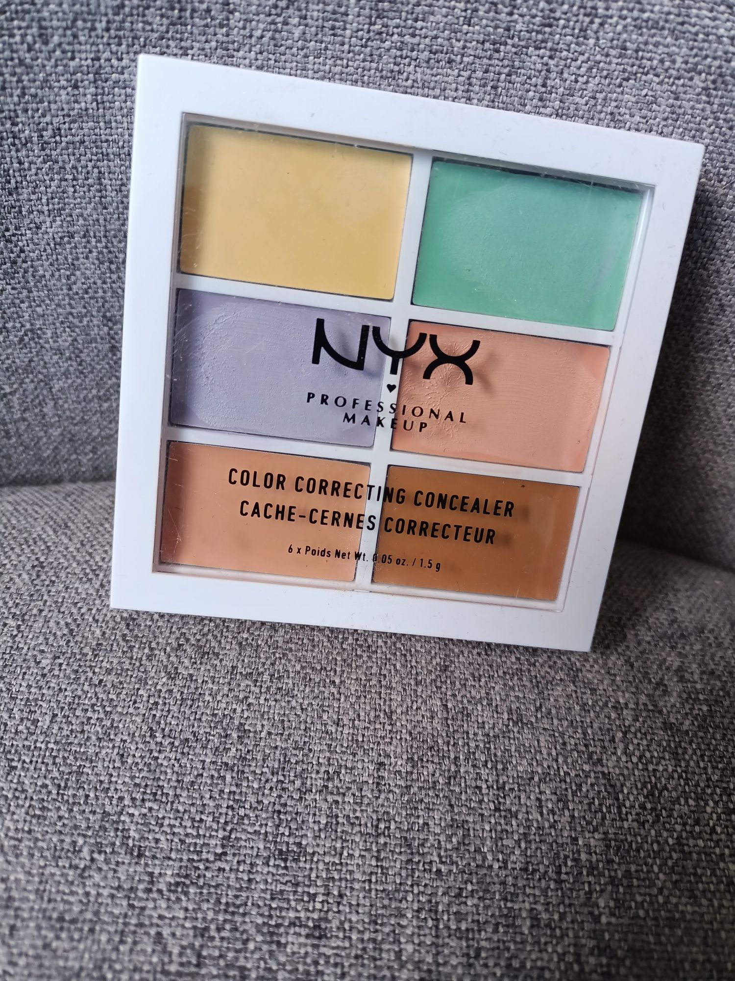 Paleta korektorów do twarzy Nyx zielony korektor kamuflaz