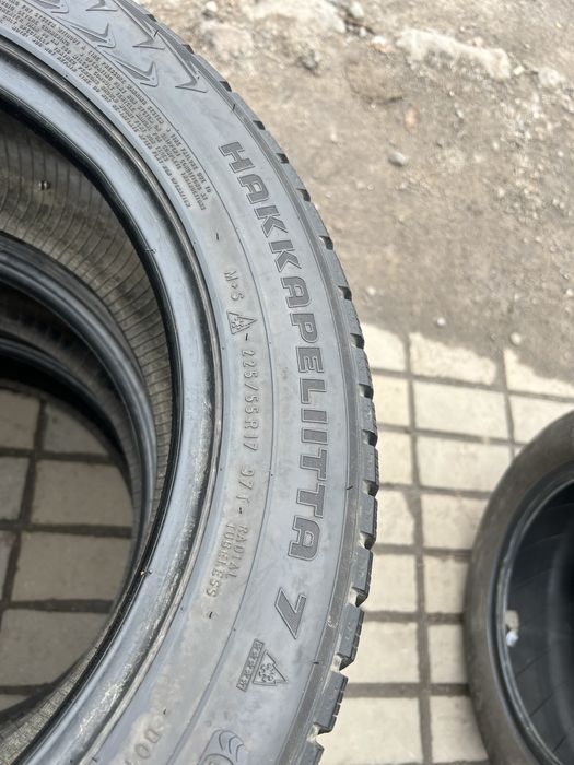 Шини 225/55/17 8мм‼️; Nokian; пари; зимові; резина склад R17