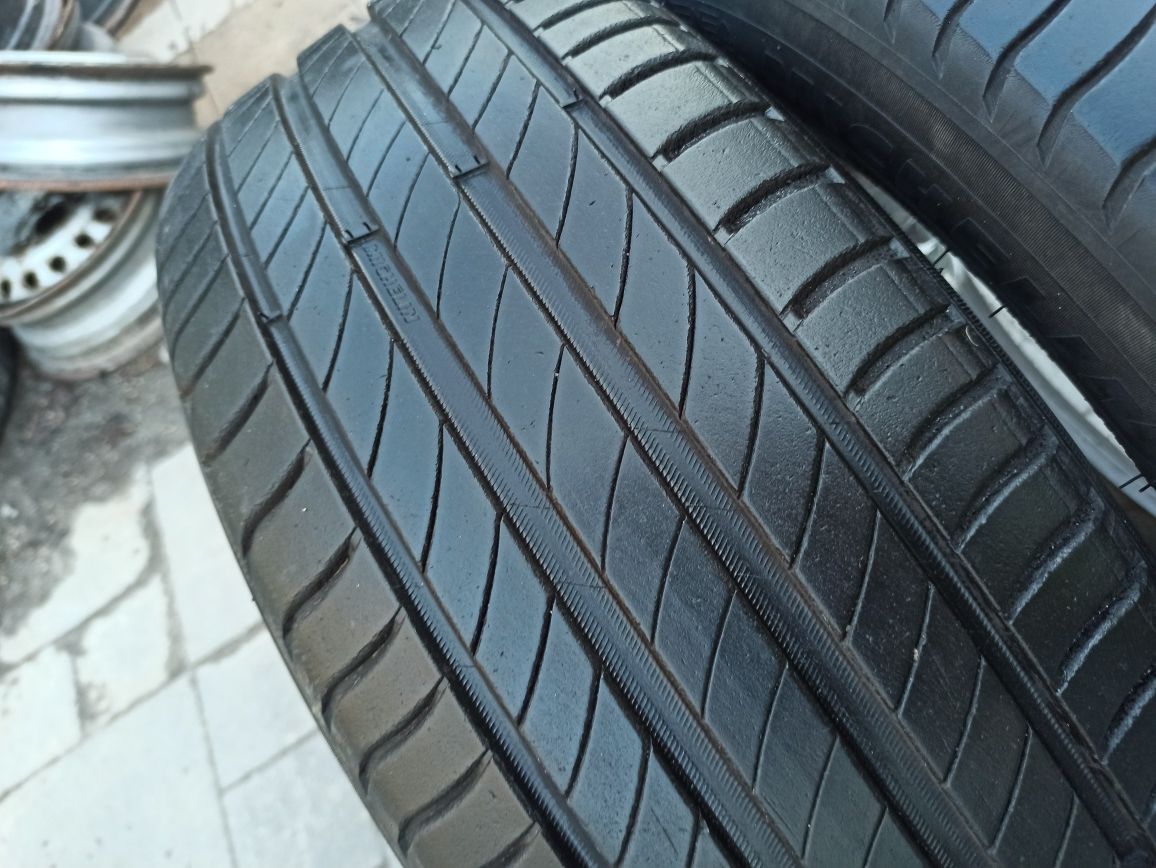 Летняя резина ПАРА 205/55 R16 Michelin Primacy 4