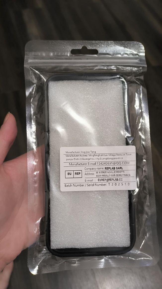 Чохол на 16 pro Max НОВИЙ!