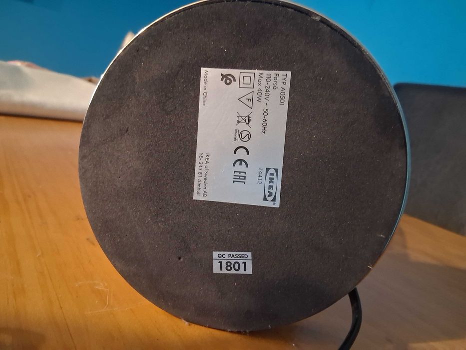 Candeeiro Ikea niquelado