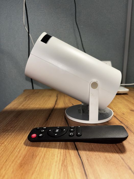 Проэктор HY300  720 P