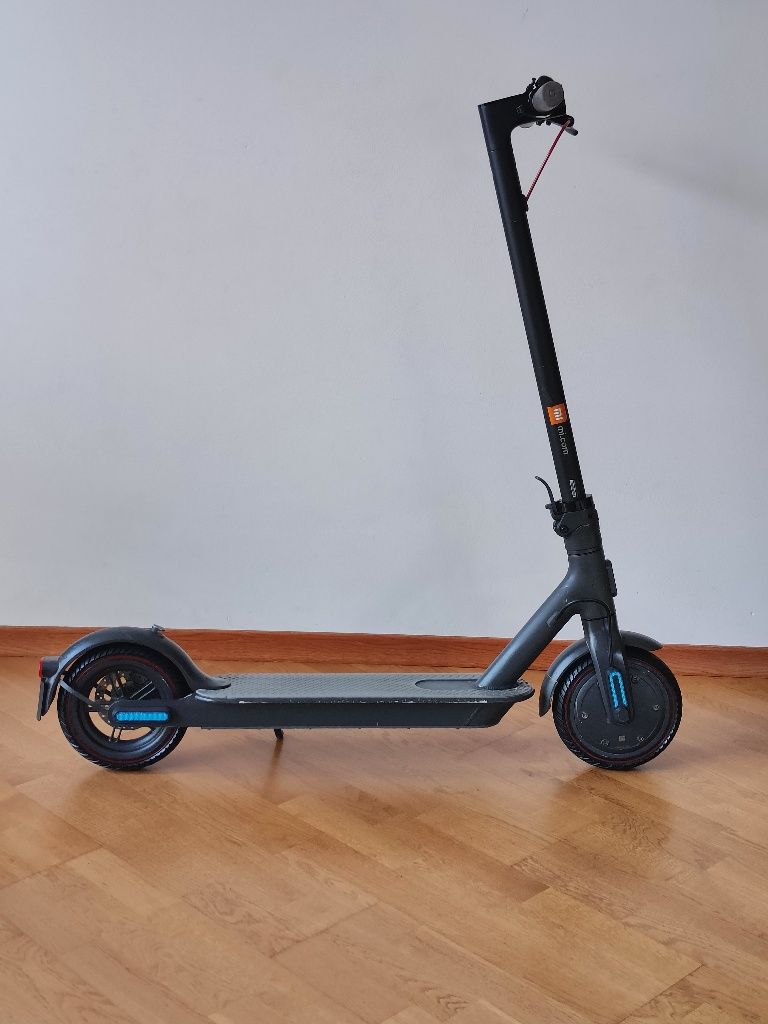 Hulajnoga elektryczna Xiaomi Mi 1S