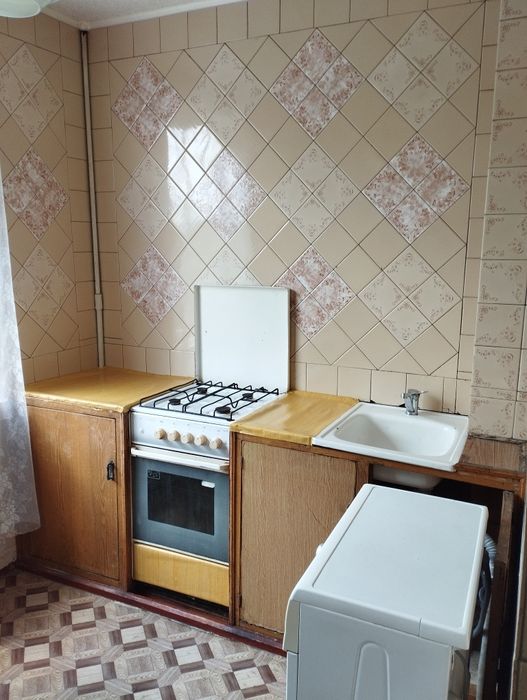 Сдам свою 1-комн. кв. на Салтовке