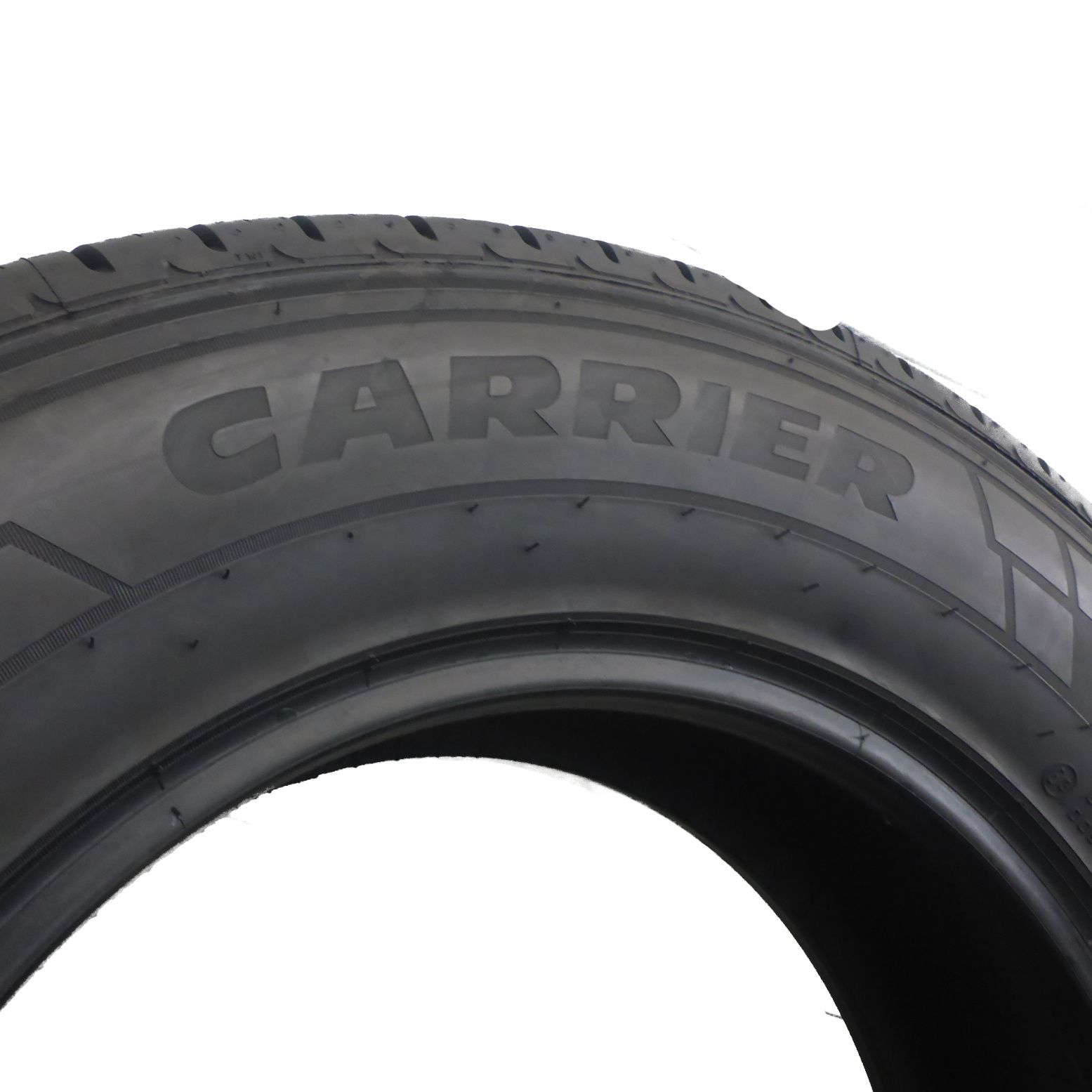 205/75/16C Pirelli 205/75R16C 110/108R Carrier Lato 2015, 2017 7.8-8mm