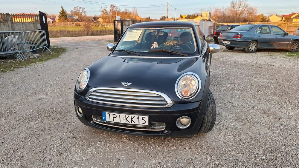 MINI ONE Zadbany dwa komplety kół zarejestrowany