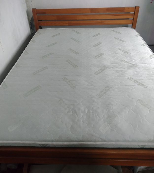 Продам 2х спальнє ліжко