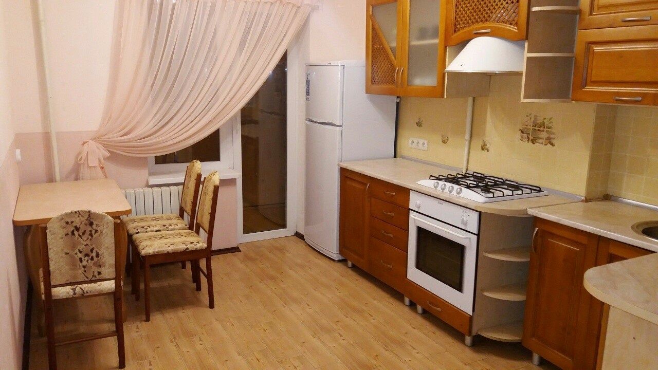 Продам однокомнатную  квартиру ул. Калнышевского (Косиора, р -н ДК),